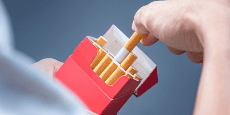 Dünyada bir ilk: Kanada’da, her sigaranın üzerine uyarı konulacak