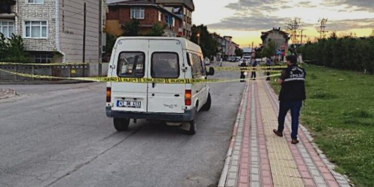 Düğünde tartışan aileler arasında silahlı çatışma çıktı