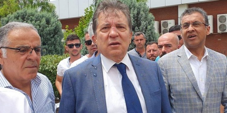 Edremit Belediye Başkanı'na saldıran kişi tutuklandı