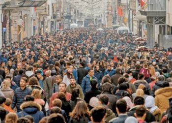 Ekonomist Berksoy: Dar gelirli yerine sermayenin yaşamasını seviyorlar ama kendi ayaklarına sıkıyorlar