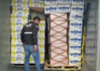 Ekvador’da muz konteynırında 845 kg kokain ele geçirildi; varış noktası Mersin!