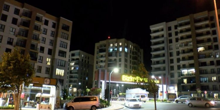 Engelli ağabeyini silahla vurup öldürdü