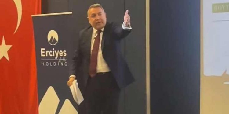 Erciyes Anadolu Holding yöneticisi Ertekin'den TÜGVA ve TÜRGEV açıklaması: Tabii ki para veriyoruz