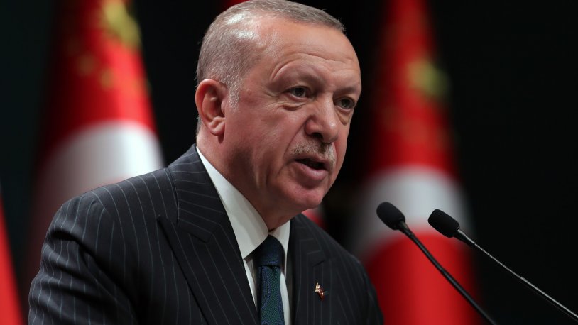 Erdoğan, 'Bunlar çürük, sürtük' demişti: Art arda suç duyuruları