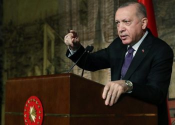 Erdoğan: AK Parti'nin kaderi ile milletin kaderi et ve tırnak gibi iç içe geçmiştir