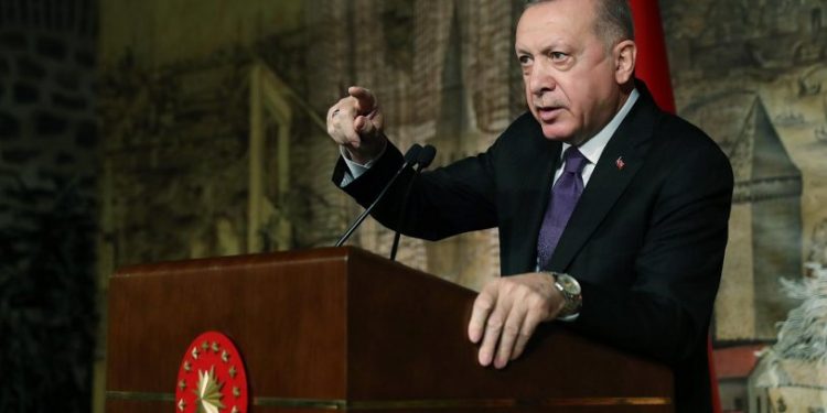 Erdoğan: AK Parti'nin kaderi ile milletin kaderi et ve tırnak gibi iç içe geçmiştir