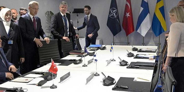 Erdoğan Finlandiya ve İsveç’in NATO üyeliklerine koyduğu vetoyu kaldırdı