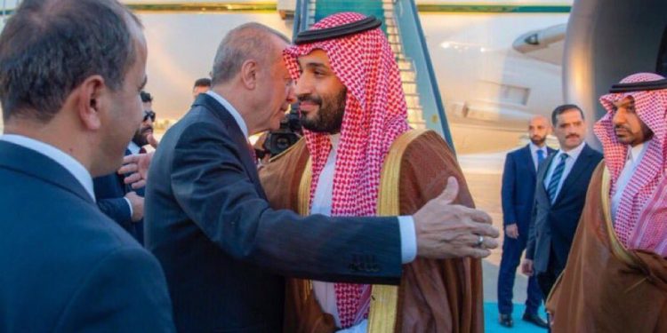Erdoğan, Selman’a Türkiye’den ayrılırken uçağın merdivenine kadar eşlik etti