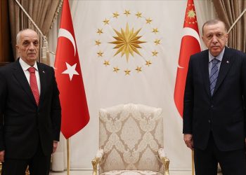 Erdoğan ile görüşen Türk-İş Başkanı: Zam için 'var' da demedi, 'yok' da...