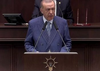 Erdoğan'dan TÜSİAD Başkanı Turan'a: Sen daha çıraksın, haddini bil!