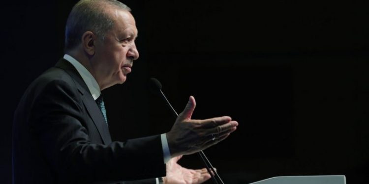 Erdoğan'dan asgari ücrete zam sinyali