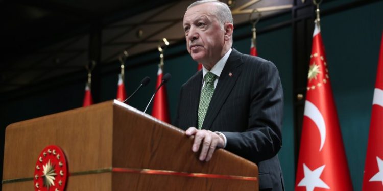 Erdoğan'dan 'faiz' açıklaması:  Biz faizi düşürmeye devam edeceğiz