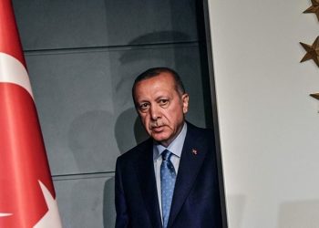 Erdoğan'ın adaylık açıklamasına CHP kurmaylar yorumladı: Psikolojik iktidar el değiştirmiş demektir
