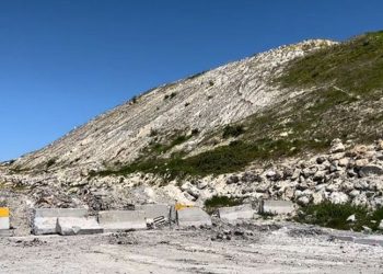 Erdoğan'ın temelini attığı yol projesinde kriz: Milyonlarca metreküp hafriyat tarım arazilerine döküldü