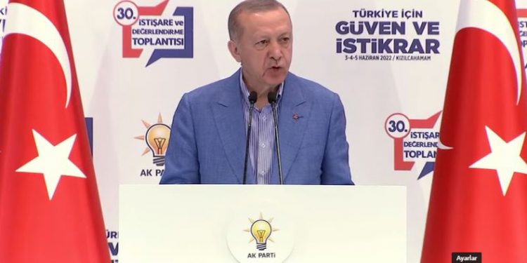 Erdoğan’a göre enflasyon mayıs ayı itibariyle ‘düşüş’ eğilimine girdi