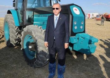 Erdoğan’ın ‘devrim’ diye duyurduğu elektrikli traktör iptal edildi