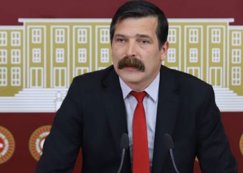 Erkan Baş'tan Bakan Soylu'ya: Utanmadan polislere suç işletiyorsun; savcılığa gitmişken kol kola olduğun çetelerle ilgili ifade de vermeni bekliyoruz