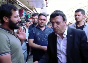 Esnafı ziyaret eden AKP’lilere tepki: Yazık ettiniz bize