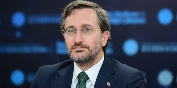 Fahrettin Altun: Basının bir kısmı darbelere zemin hazırlıyor