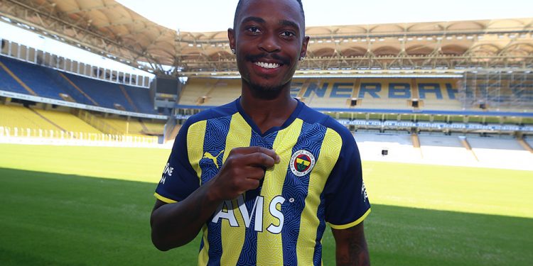 Fenerbahçe, Lincoln Henrique transferini açıkladı