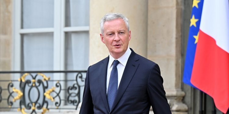 Fransa, Rus petrolüne alternatif bulmak için BAE ile görüşüyor