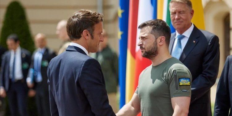 Fransız Le Monde’dan Ukraynalıların Macron müttefikliğini 'pek sevmediği' yorumu
