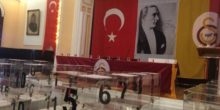 Galatasaray'da seçim günü; Dursun Özbek mi, Eşref Hamamcıoğlu mu?