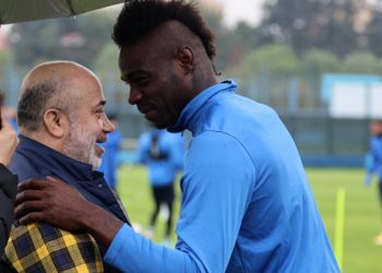 Galatasaray'ın teklif yaptığı iddia edilmişti; Murat Sancak'tan Balotelli açıklaması