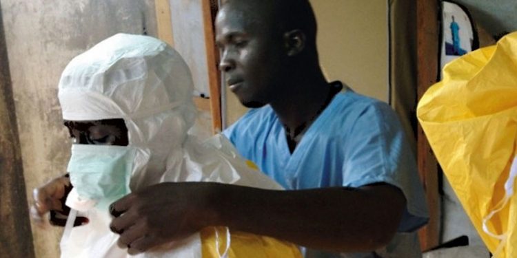 Gana’da bir kişide Ebola görüldü