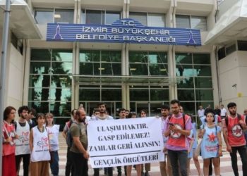 Gençlik örgütleri, ulaşım zamlarına karşı imza topladı