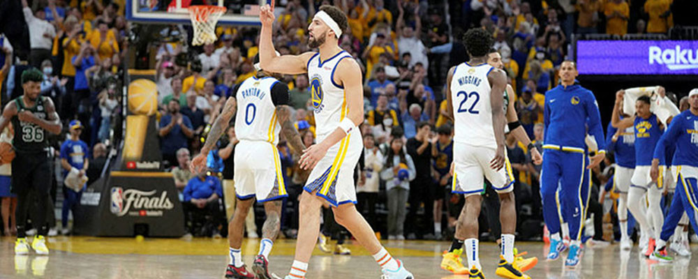 Golden State Warriors şampiyonluğa göz kırptı