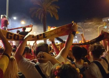 Göz Göz'ün muhteşem 97. yıl meşale şovu