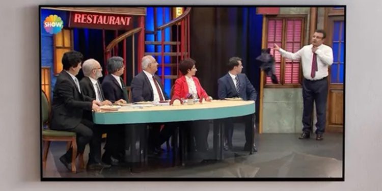 Güldür Güldür'ün 6'lı masa skeci yayımlandı, Saadet Partisi'nden de 'Hüngür Hüngür' videosu geldi