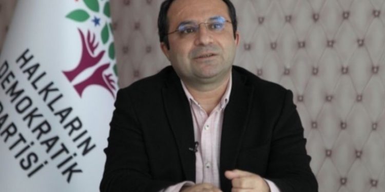 HDP'li Temel: Bizi Erdoğan'la benzer aktör arasında tercihe zorlarlarsa, aday çıkarmayı tartışırız