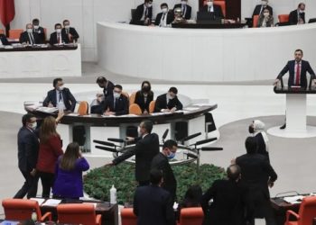 HDP&rsquo;den AKP&rsquo;ye: &Ouml;calan 2013-2015'te baş m&uuml;zakereciydi