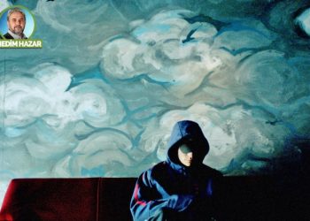 Hayat Avcısı (The  Imposter): Modern hayatın sahte dünyası