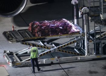 Helikopter kazasında hayatını kaybeden 4 Türk’ün cenazeleri Türkiye’ye getirildi