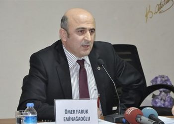 Hukukçu Eminağaoğlu’ndan Erdoğan’a: Şeriat ile yönetilen toplumlara olan özlemini dışa vuruyor