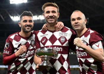 Iniesta'nın forma giydiği Vissel Kobe, 3 ayda 3 teknik direktör değiştirdi