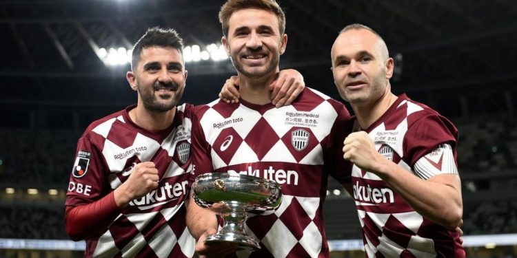 Iniesta'nın forma giydiği Vissel Kobe, 3 ayda 3 teknik direktör değiştirdi