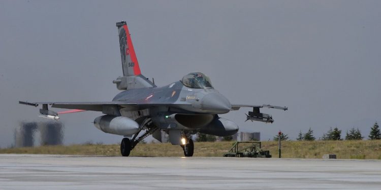 Joe Biden: F-16’ları Türkiye’ye satmalıyız
