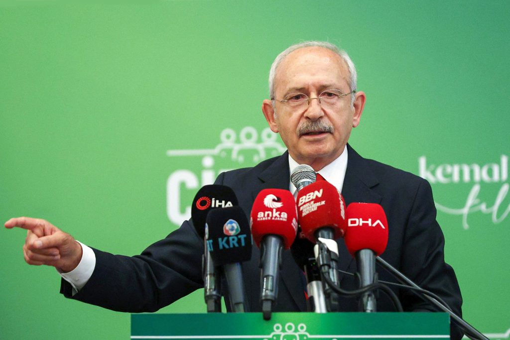 Kılıçdaroğlu: Beyefendiyi erken seçimle emekli etmemiz lazım