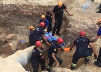 Kanalizasyonda kum yığını çöktü: 66 yaşındaki işçi hayatını kaybetti