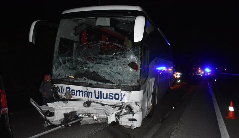 Kastamonu'da yolcu otobüsü kaza yaptı: 2 ölü, 16 yaralı