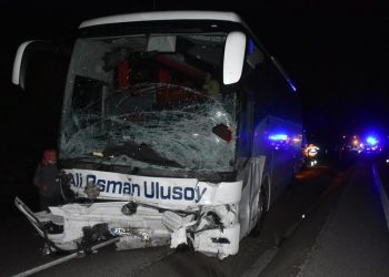 Kastamonu'da yolcu otobüsü kaza yaptı: 2 ölü, 16 yaralı