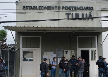 Kolombiya'da hapishanede çıkan isyanda 52 kişi öldü