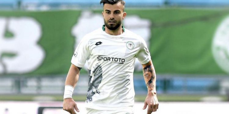 Konyaspor'dan Abdülkerim Bardakçı açıklaması: Fenerbahçe'yle anlaştık, son kararı oyuncu verecek