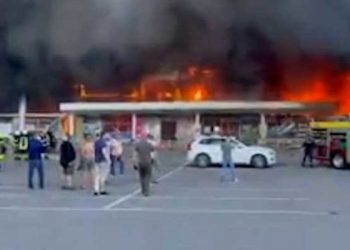 Kremenchuk saldırısı: G7 ülkeleri alışveriş merkezinin vurulmasını 'savaş suçu' olarak tanımladı, yeni yaptırımlar açıklandı