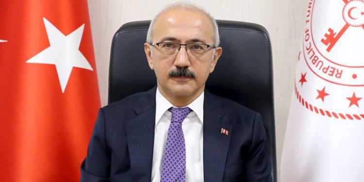 Kulis: Hükûmet, eski Bakan Lütfi Elvan'ın yeniden kapısını çaldı