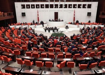 Kulis: Sansür yasası yeni yasama dönemine kaldı